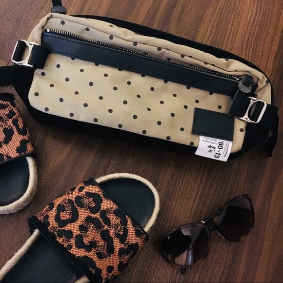 RARE Stussy x Masterpiece Polka Dot Belt Bag - Picture 2 of 7